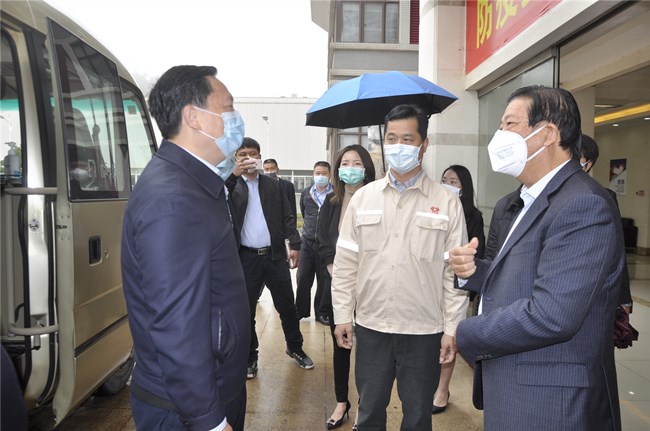 疫情期间慰问关怀、支持珠钢发展壮大——姚奕生市长一行调研珠海基地